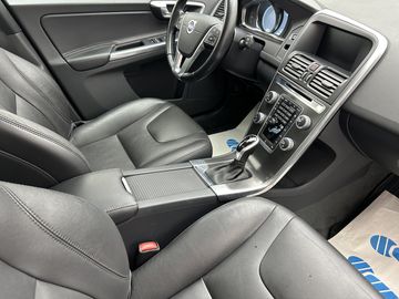 Volvo XC60 - 12