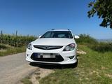 Hyundai i30 CW blue 1.6 Style - Hyundai i30: Cw Style