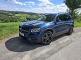 Mercedes-Benz GLB 250 4MATIC  - AMG, AHK,Distronic, Garantie