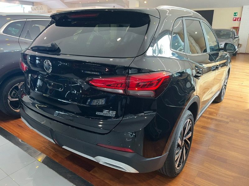 MG ZS 1.5 Hybrid+ Luxury imagem 3