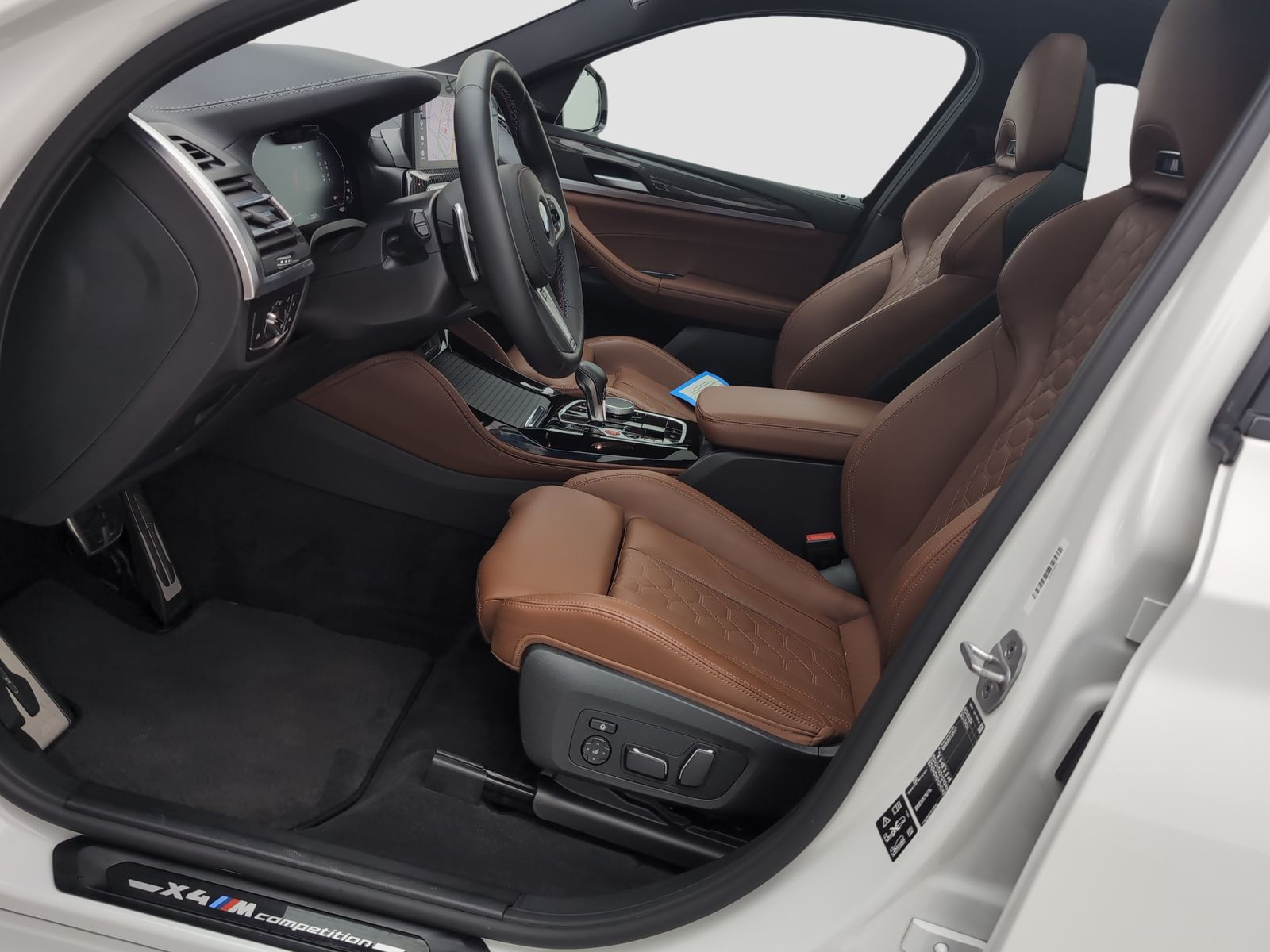 BMW X4 M - Bild 8
