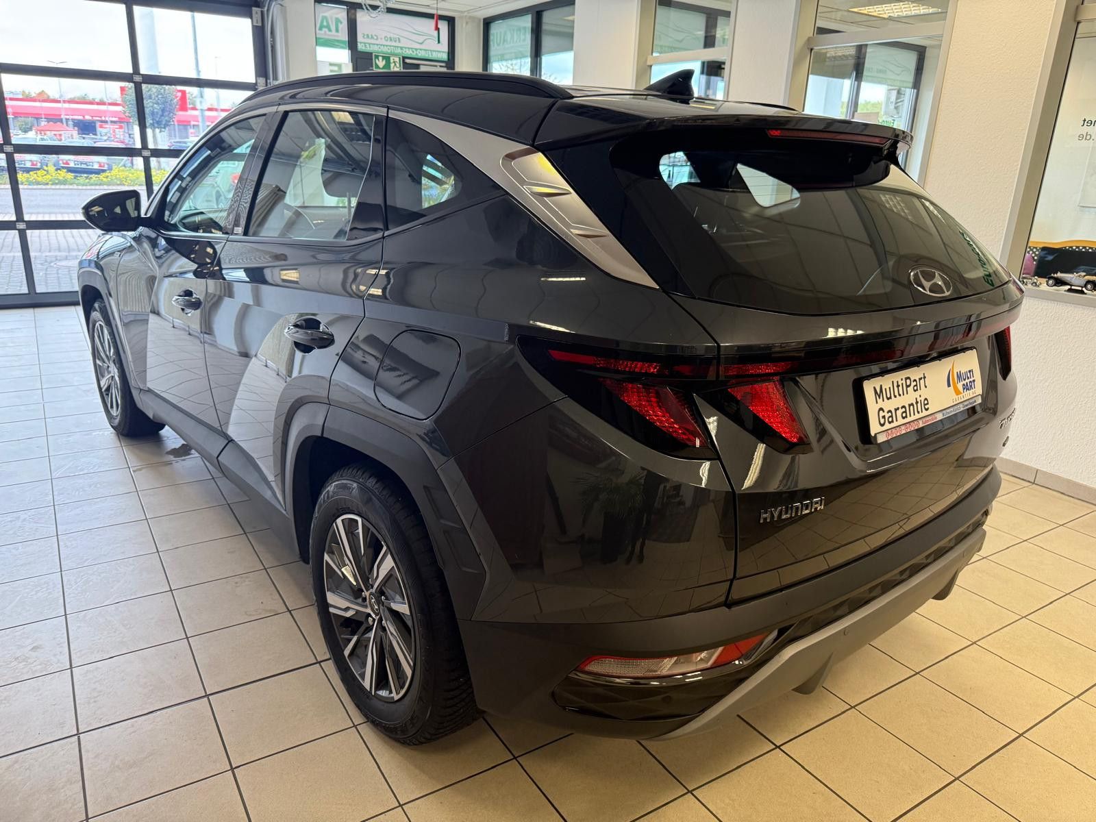 Fahrzeugabbildung Hyundai Tucson Select Mild-Hybrid 4WD / AHK / LED / NAVI