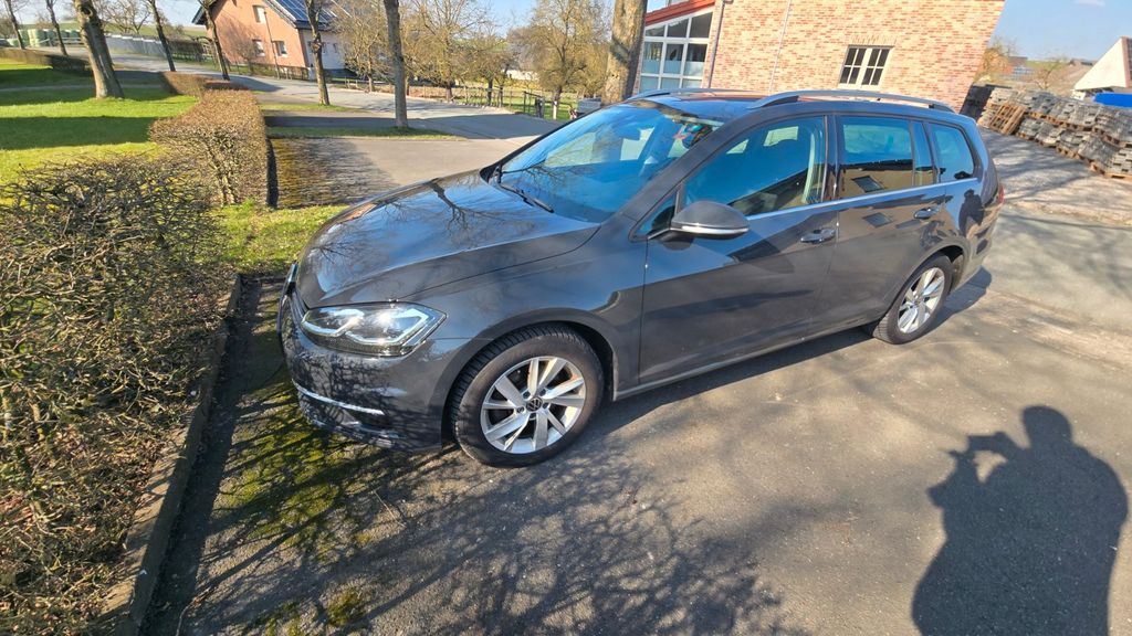 Image of Volkswagen Golf
