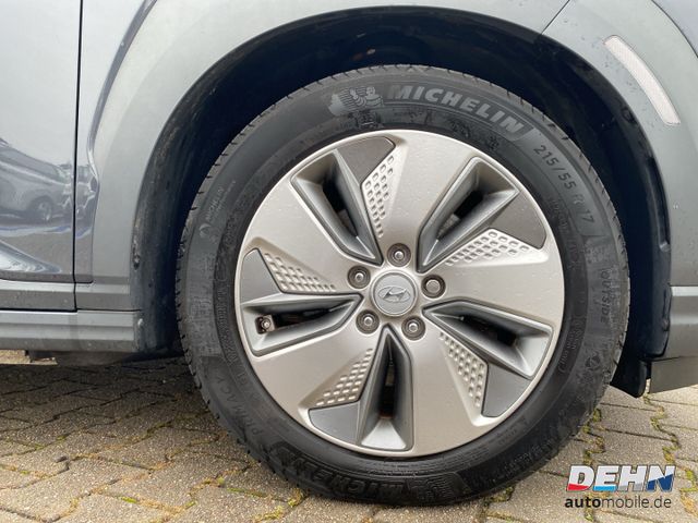 Hyundai KONA EV Style 64kW Style AHK Navi-Assistenz-P.