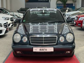 Mercedes E 280 - 2