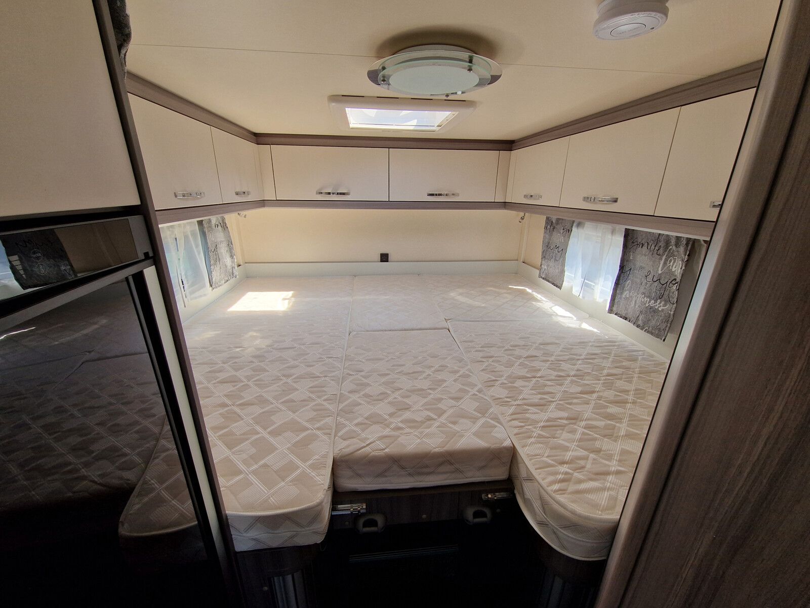 Fahrzeugabbildung Hobby Optima V65 GE OnTour
