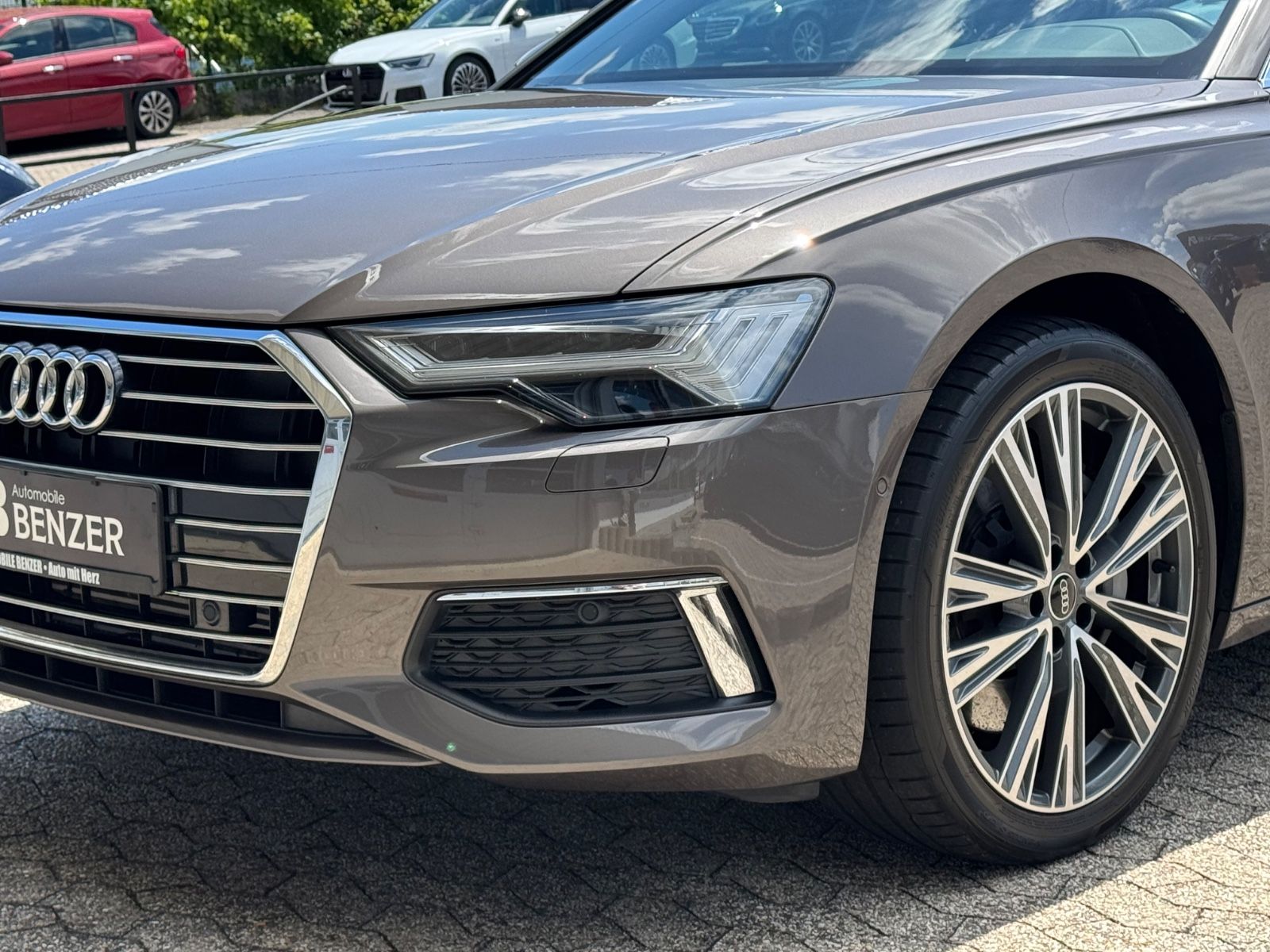 Fahrzeugabbildung Audi A6 50 TFSI e quattro design/LEDER/AHK/CARPLAY/1H