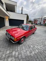 Mercedes-Benz W123 / 300D / 1. Hand / H-Kennzeichen / TÜ... - Mercedes-Benz 300: D W123