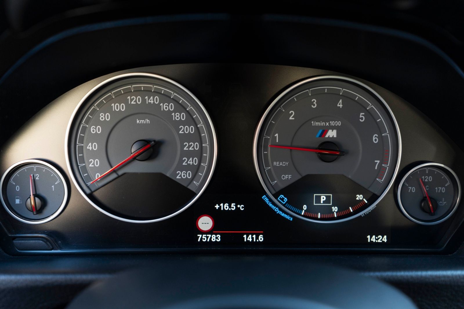 Fahrzeugabbildung BMW 440IX GC M-PERFORMANCE HUD H&K LED KAM CARPLAY