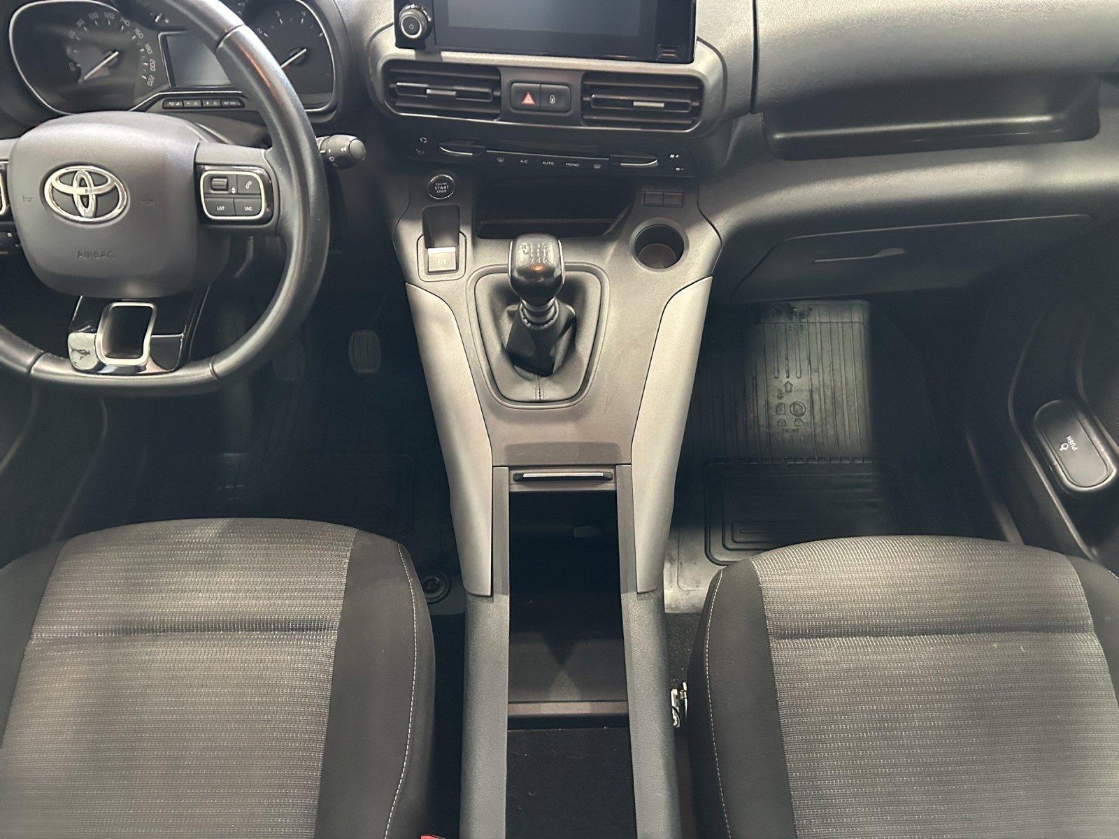 Toyota Proace 1.2 CITY VERSO L2 EXECUTIVE PARKH NAVI, миниатюра 13
