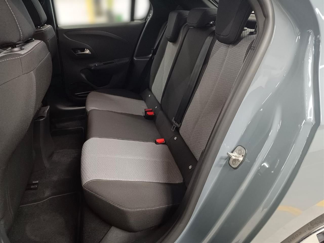 Fahrzeugabbildung Opel Corsa F Edition 1.2L-100PS/Klima/Parkpilot!