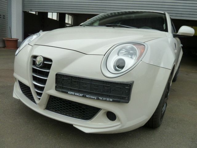 Alfa Romeo MiTo  1.4i ** SPORT*NAVI*Tüv neu**