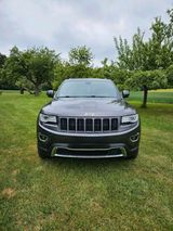 Jeep Grand Cherokee Overland WK2 - Jeep Grand Cherokee in Wiesbaden