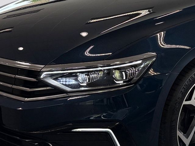 Passat Variant GTE 1.4 eHybrid R-LINE +AHK+PANO+