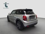 MINI Cooper SE Essential Trim Navi Bluetooth PDC MP3 - MINI in Mönchengladbach