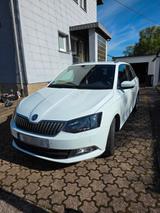 Skoda Fabia Combi 1.2l TSI 81kW Joy weiß  - Skoda Fabia in Saarbrücken