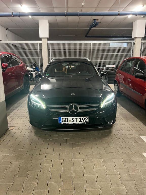 Image of Mercedes-Benz C 220