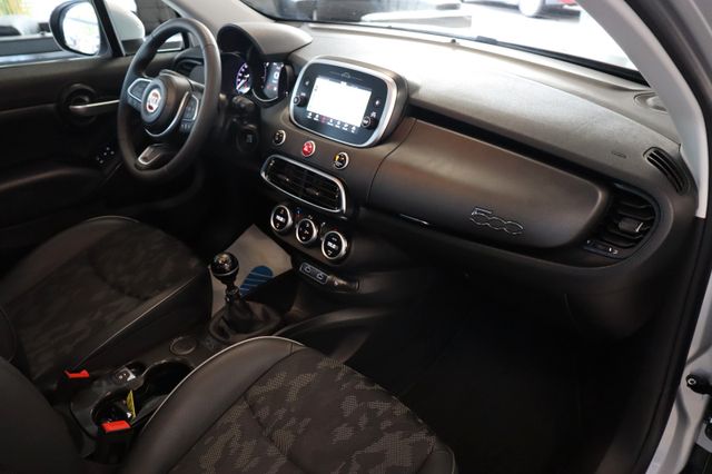 Fahrzeugabbildung Fiat 500X Cross|1HAND|PANO|KAMERA|ACC|19ZOLL|