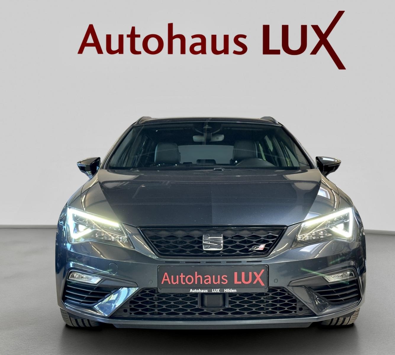 Seat Leon CUPRA ST 300*4DRIVE*BEATS*ACC*LED*PANORAMA*
