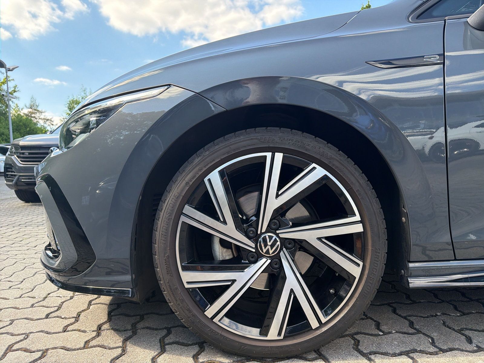 Golf Variant Style eTSi DSG Navi Matrix R-Line