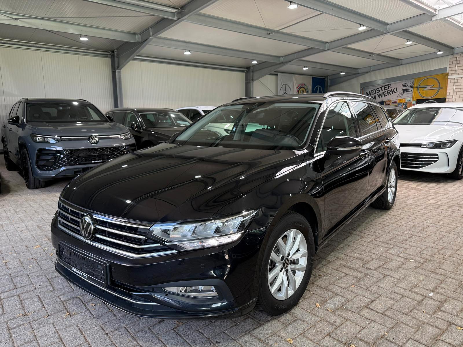 Volkswagen Passat 2.0 TDI Business DSG AHK LED ACC SHZ Navi