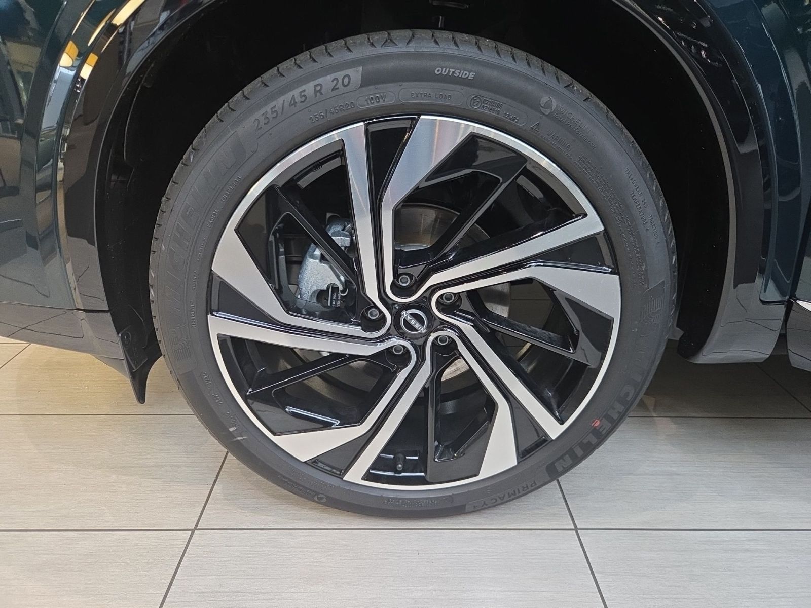 Fahrzeugabbildung Nissan Qashqai Tekna 158 PS Autom. *KLIMA*NAVI*SITZHZ*