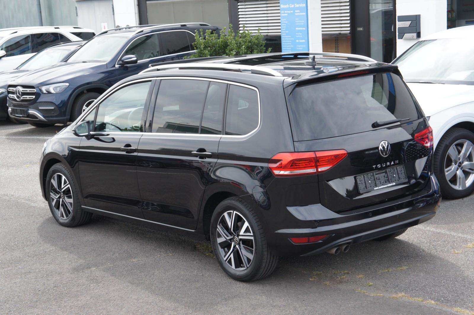 Volkswagen Touran Highline *ACC*AHK*PANO*STDHZG*KAM*MASSAGE, миниатюра 4