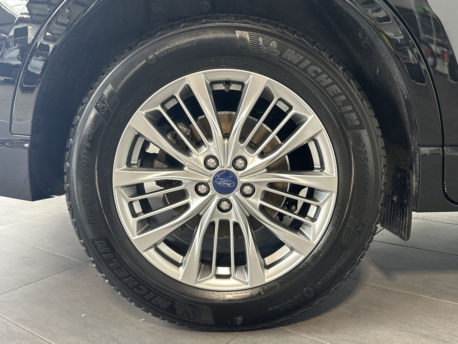 Fahrzeugabbildung Ford Kuga 2.5 DURATEC PHEV ST-Line NAV+LED+DAB+1HD+PP