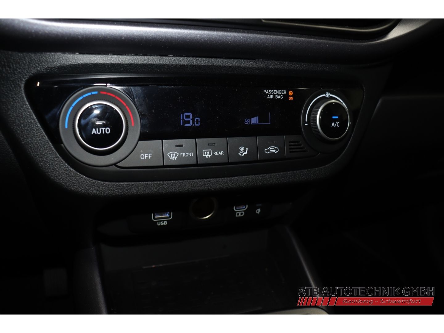 Fahrzeugabbildung Hyundai i10 1.2l Prime Navi Apple CarPlay Klimaautom DAB
