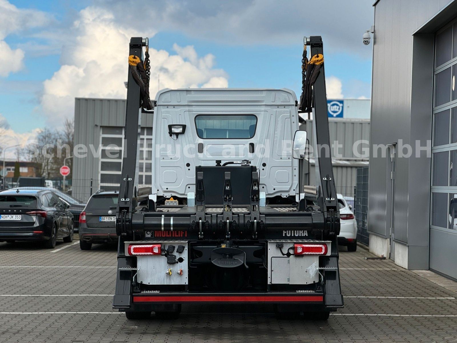 Fahrzeugabbildung Mercedes-Benz Actros 1840 L  Multilift FTR12 Absetzkipper Funk