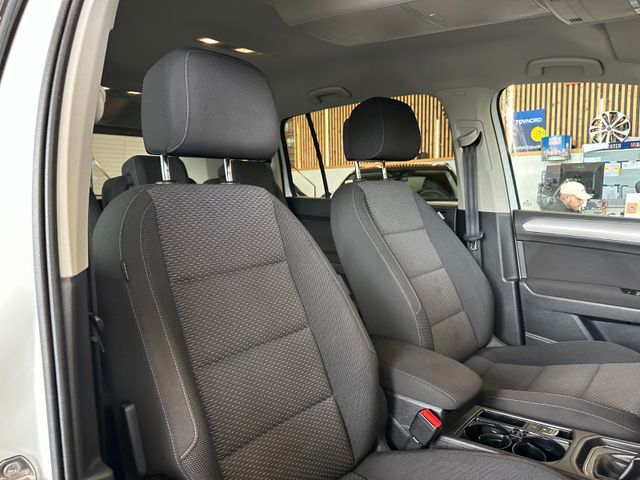 MYAUTOCENTER – Gebraucht- und Jahreswagen mit Werkstattservice in Pfaffenhofen Volkswagen Touran *R-Line*Sport*ACC*NAVI*2-ZONEN*LED*