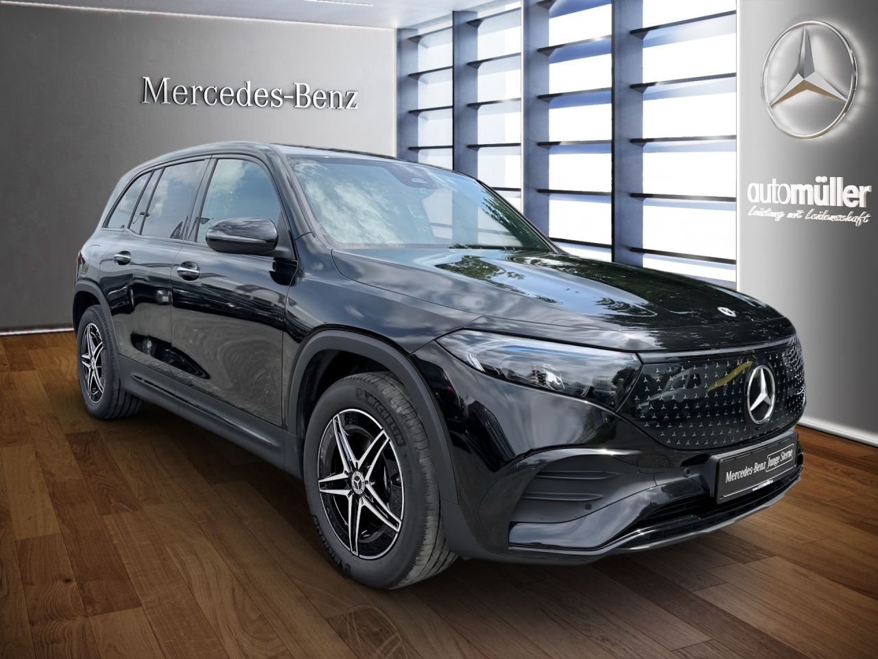 Fahrzeugabbildung Mercedes-Benz EQB 350 4M BONUS+AMG+NIGHT+AHK+