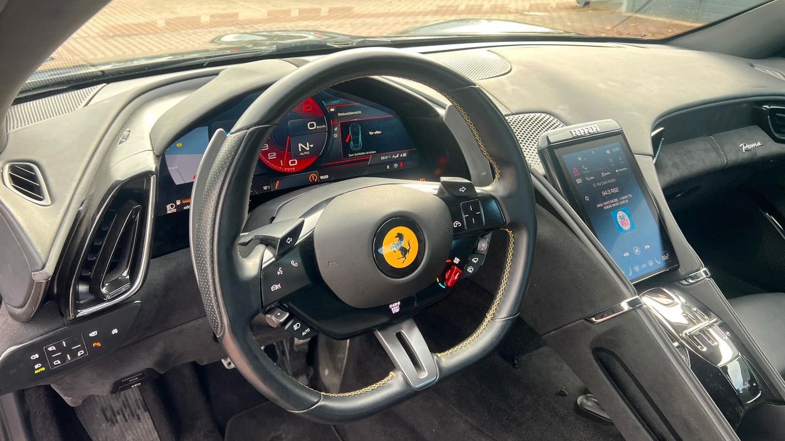 Fahrzeugabbildung Ferrari Roma 3.9 T V8 DCT *Mietkauf