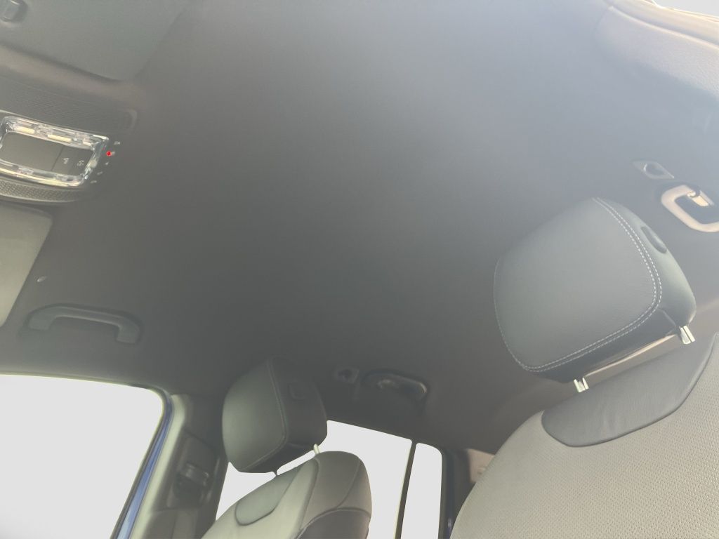 Fahrzeugabbildung Mercedes-Benz GLB 250 4MATIC AMG*Night*Distr*Navi*Sitzkl.*360°