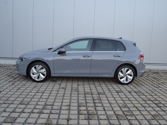Golf VIII 1.5 eTSI DSG Style AHK/17-ZOLL/LED/BUS