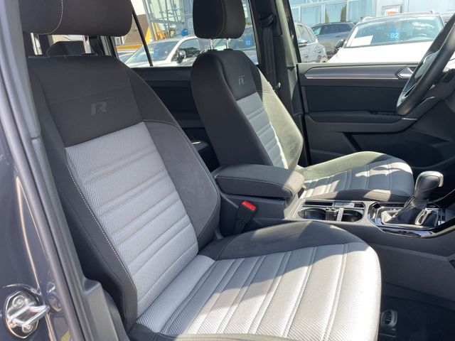Touran R-Line TSi DSG 7S Navi AZV LED