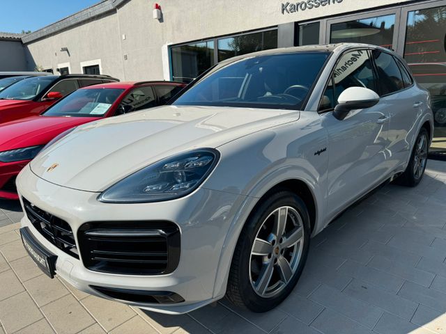 Porsche Cayenne E-Hybrid*Approved11/27*Pano*Allradlenk*