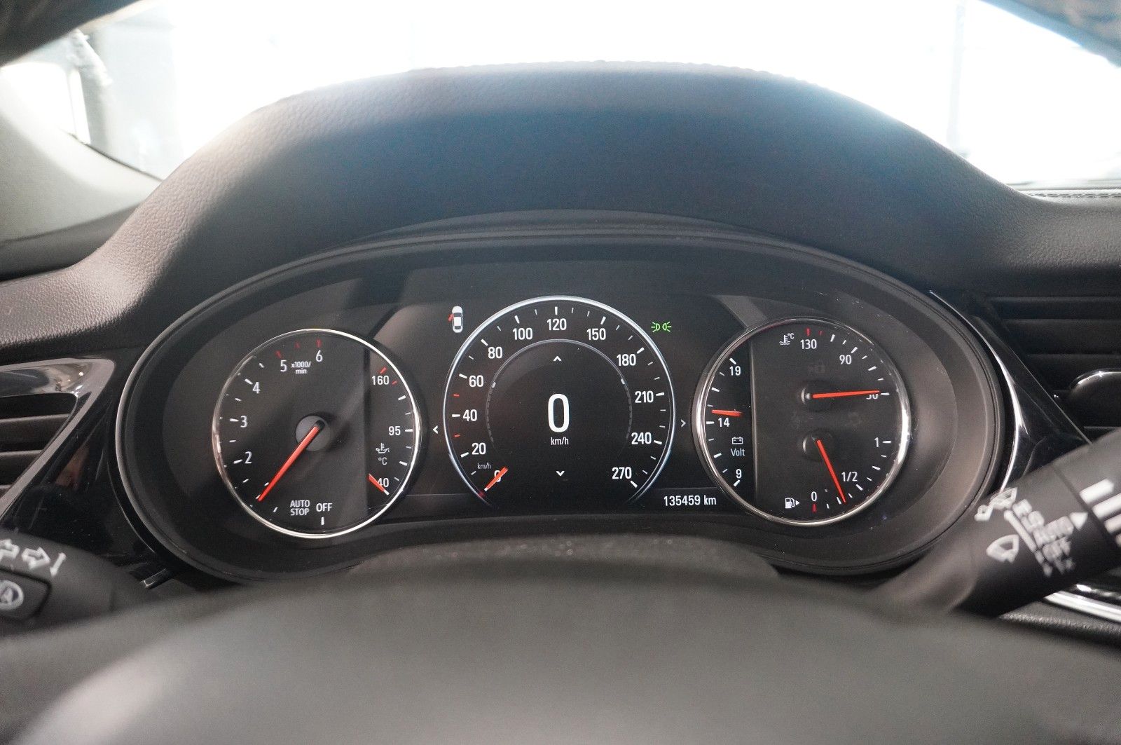 Fahrzeugabbildung Opel Insignia B ST 2.0D INNOV. 4X4 NAVI/LED/360°/HUD