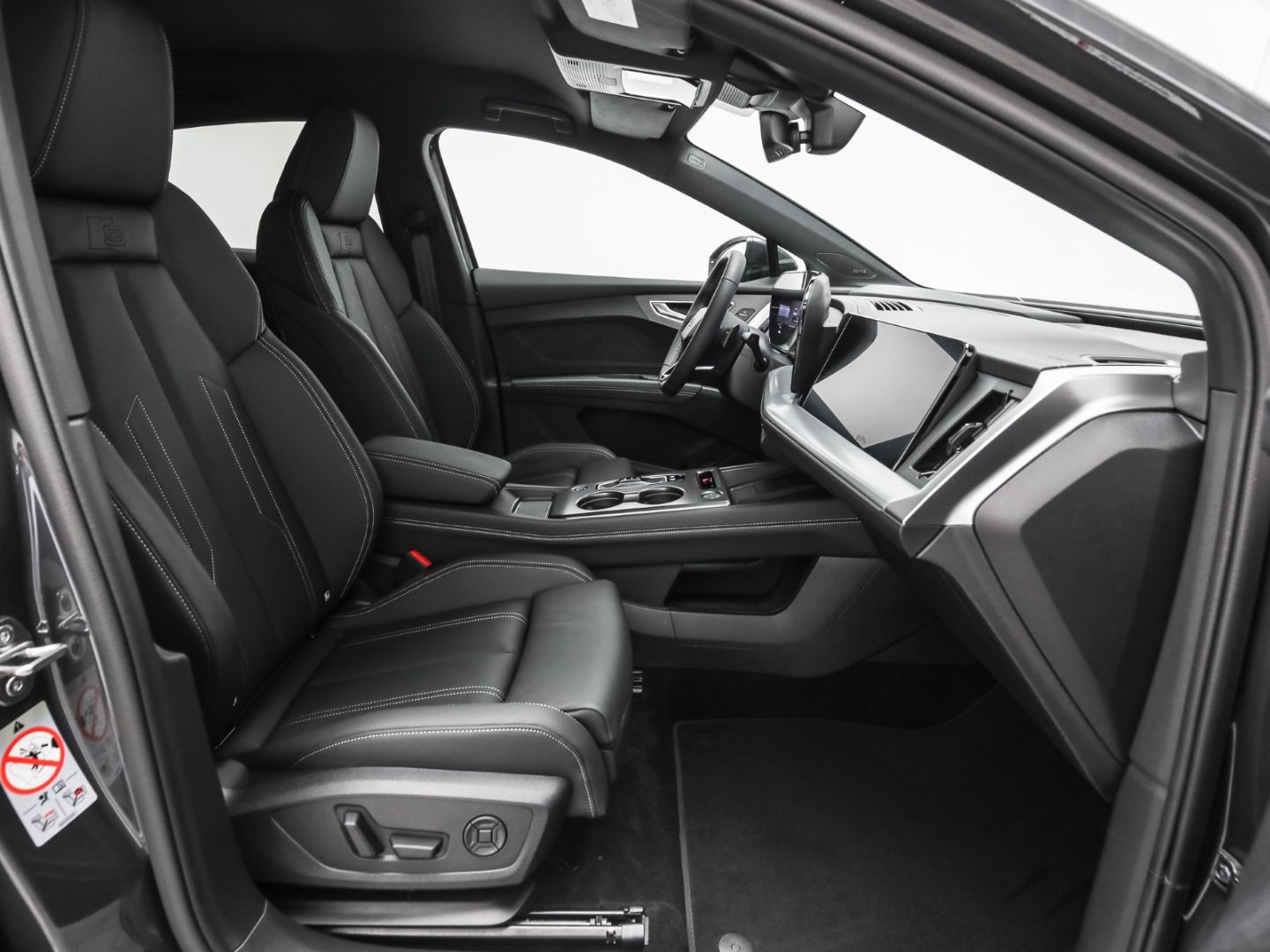Audi Q4 e-tron - Bild 17
