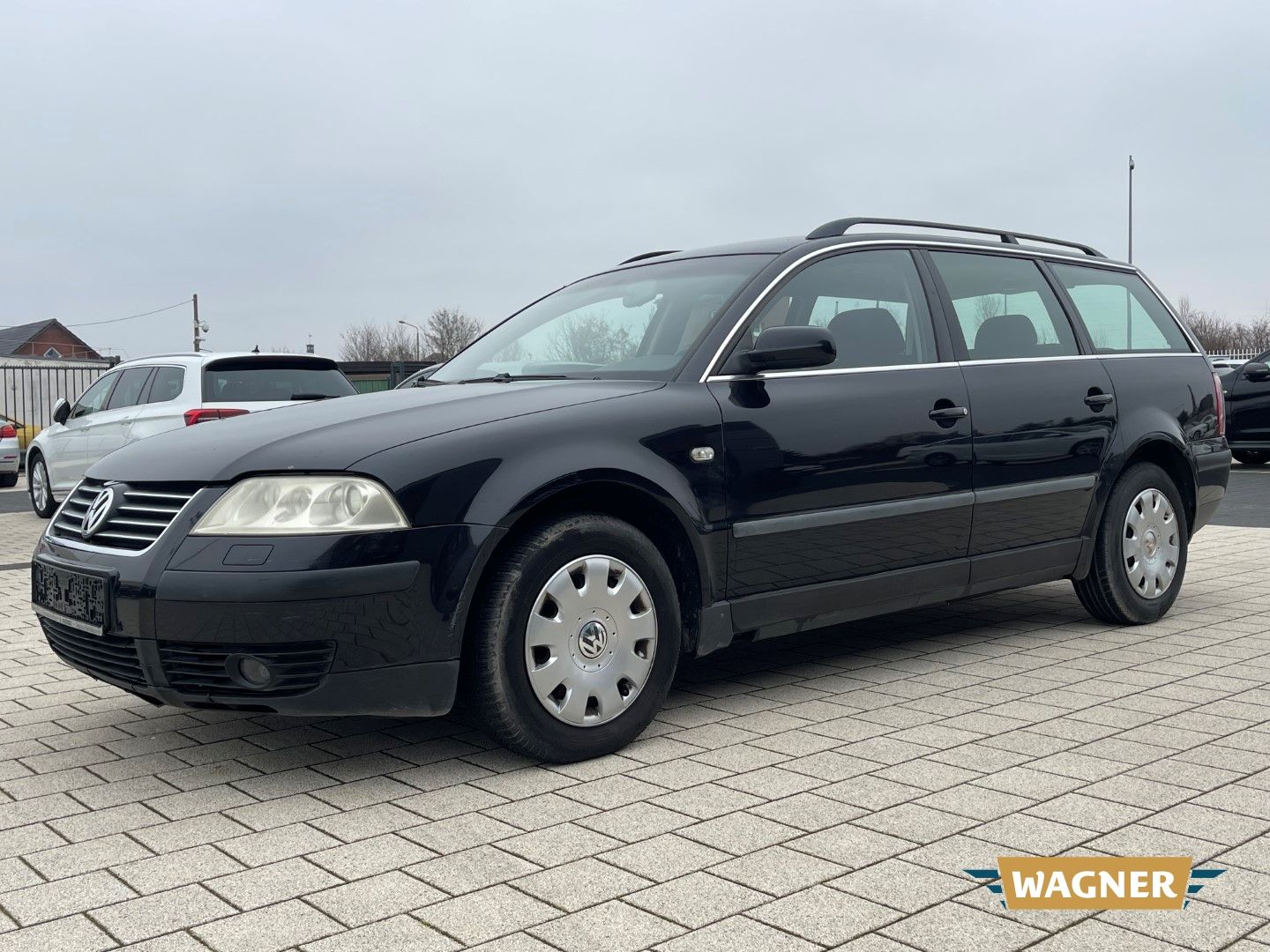 Fahrzeugabbildung Volkswagen Passat Variant Trendline 2.0 5V SHZ Tüv 08/25