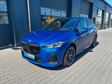 BMW 218i ACTIVE TOURER M SPORT LED HUD DAB 19' AHK - BMW 218 Active Tourer mit Benzin-Antrieb: Blau, Sommerreifen