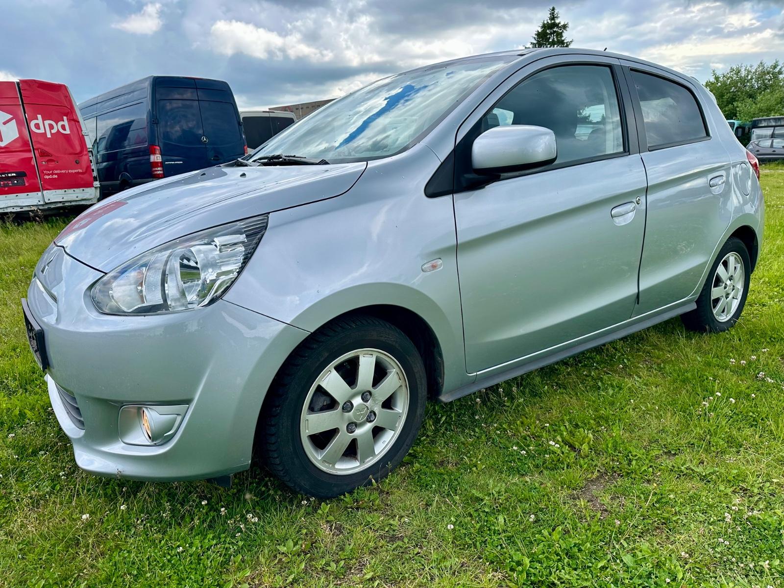Mitsubishi Space Star Color