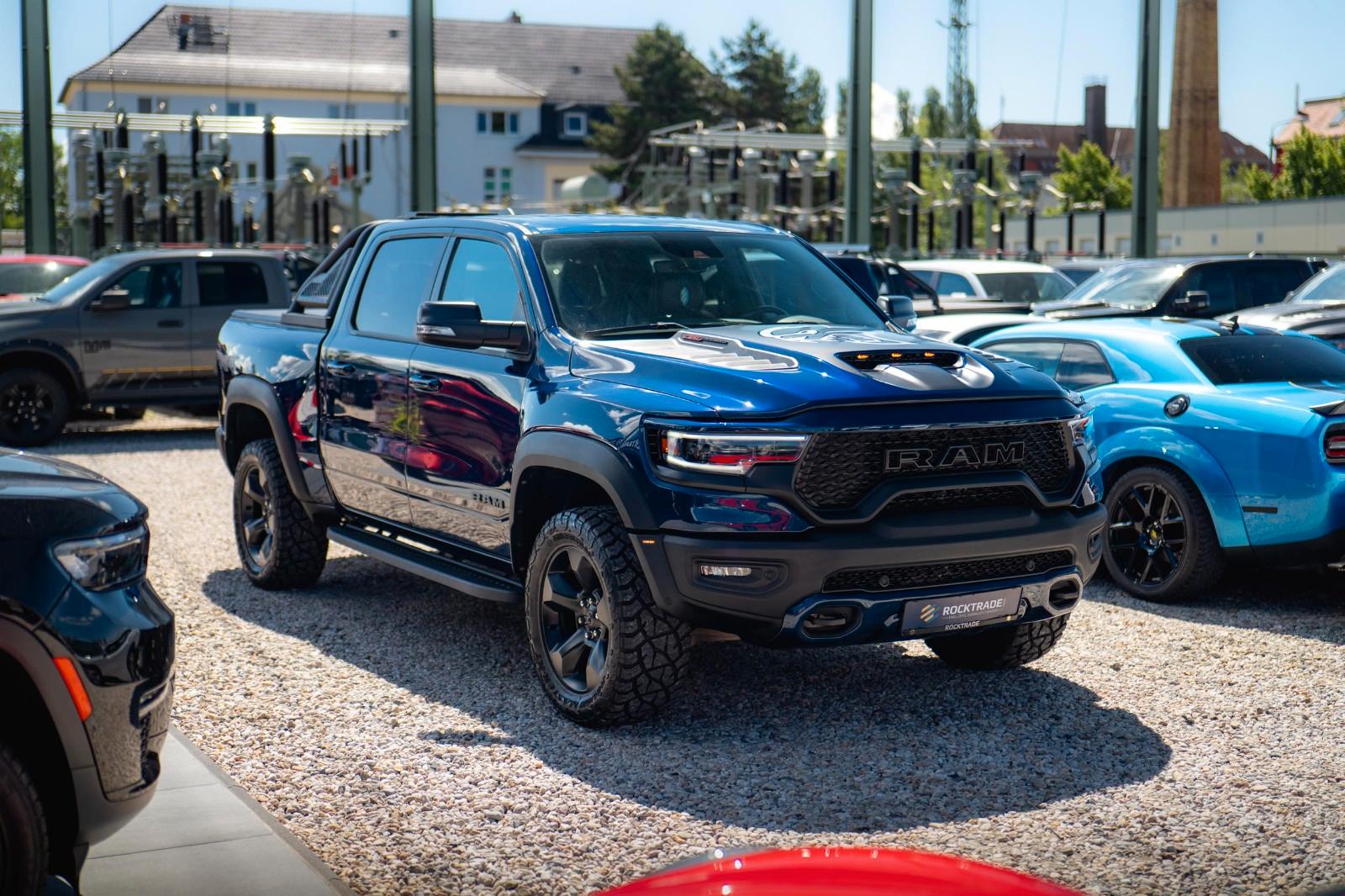 Dodge RAM 5.7 V8 HEMI 4x4 LARAMIE TRX OFFROAD PAKET