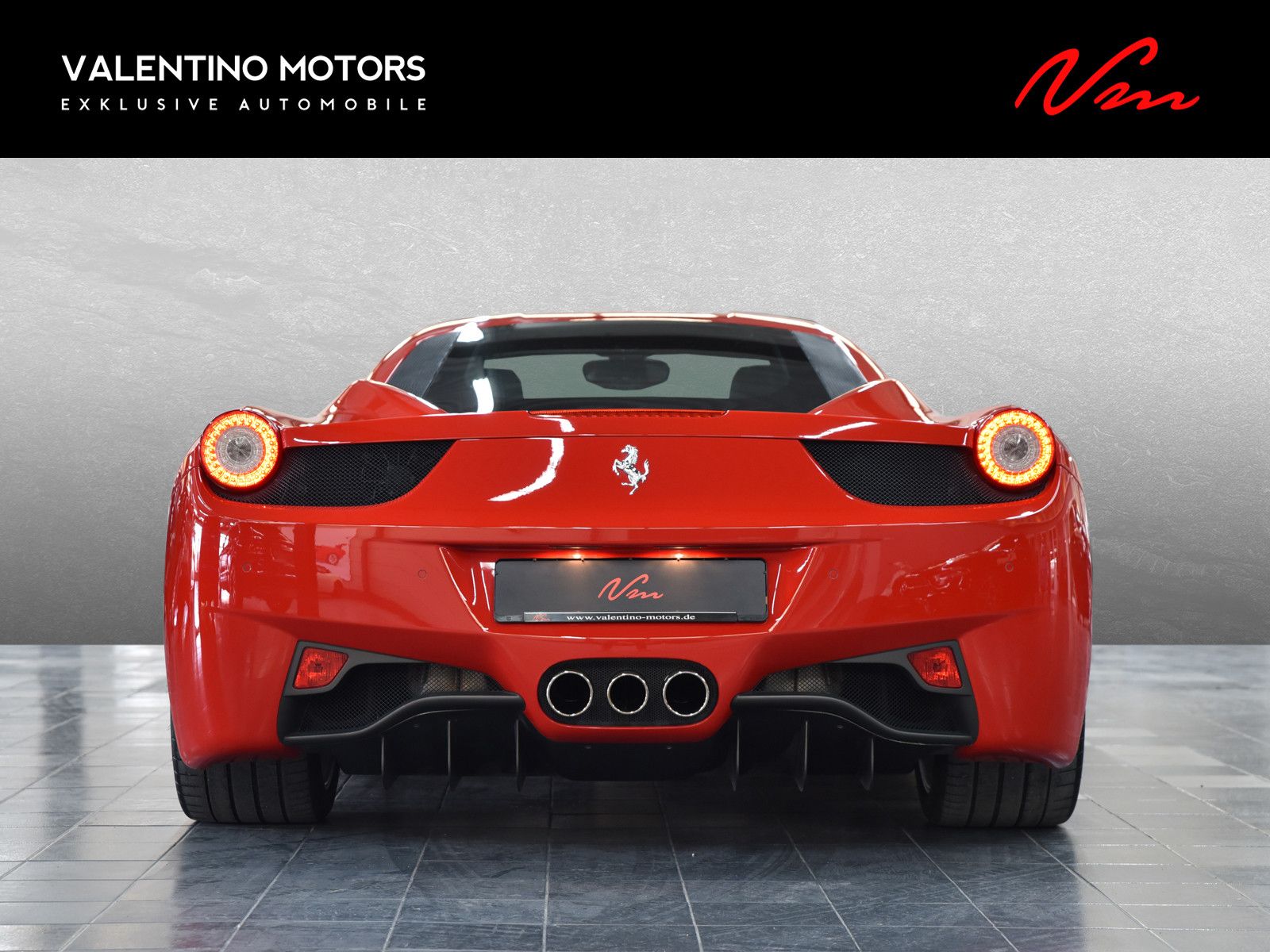 Fahrzeugabbildung Ferrari 458 Italia - LenkradCarbonLED|Parksens.vo+hi|AFS