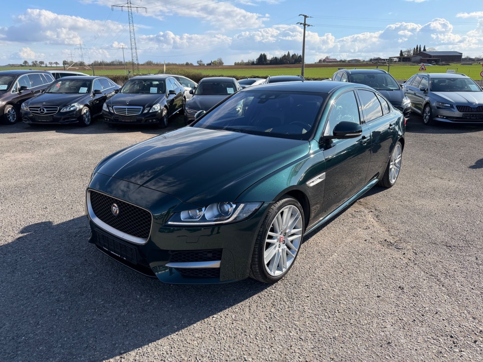 JAGUAR XF