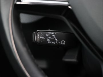 Skoda Kamiq Style  1.6 TDI 6-Gang AHK Kamera LED