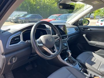 Volkswagen T-Roc - 10