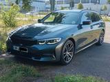 BMW 318d *Sport Line*BMW Garantie 12.2026*Vollausst*