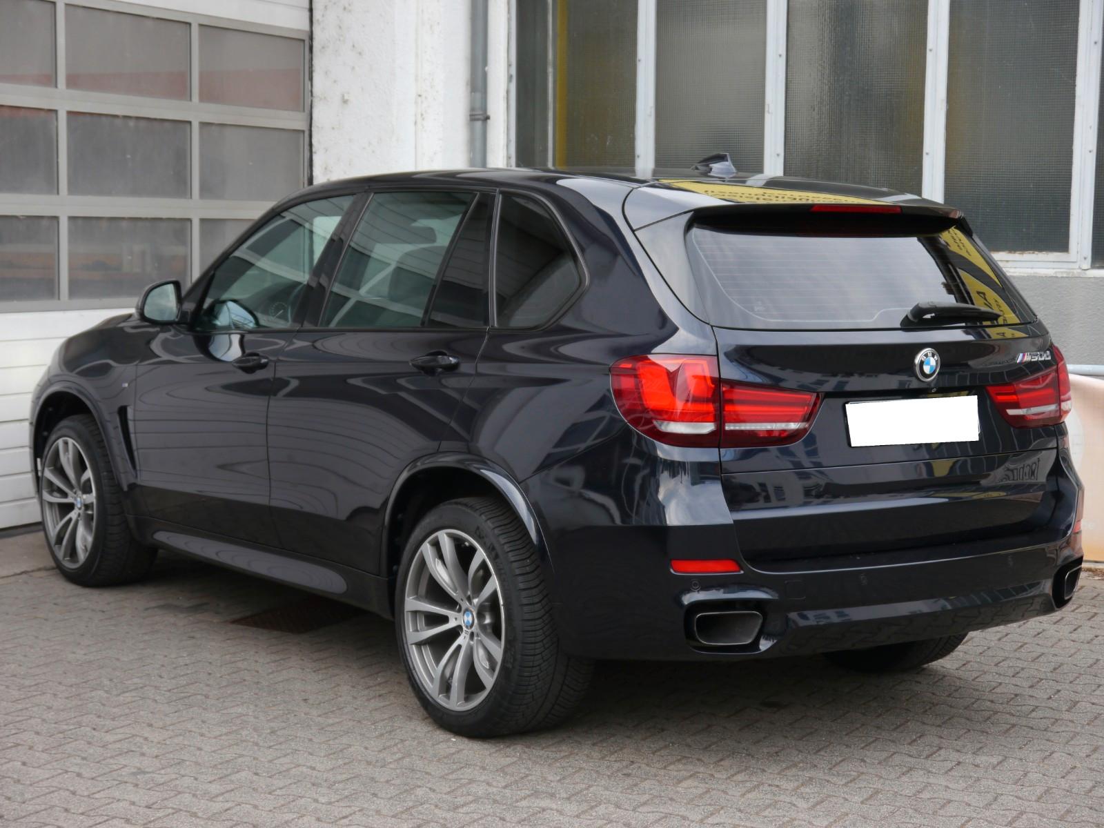 BMW X5 M50d F15 381 ch • BVA • H&K • Surround View • Head-Up Display