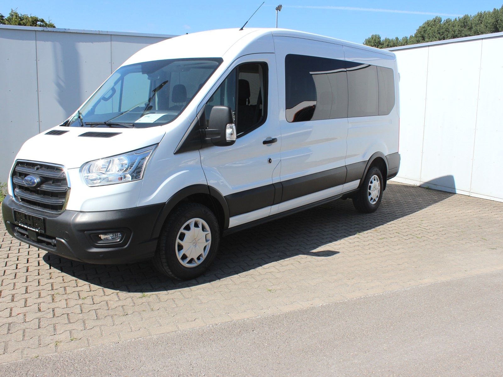 Fahrzeugabbildung Ford Transit 350 L3 Trend 2,0 TDCi DPF